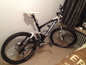 Used Scott Scott Genius 40 2011 2011 Mountainbike, Schwarz — image 2 of 3