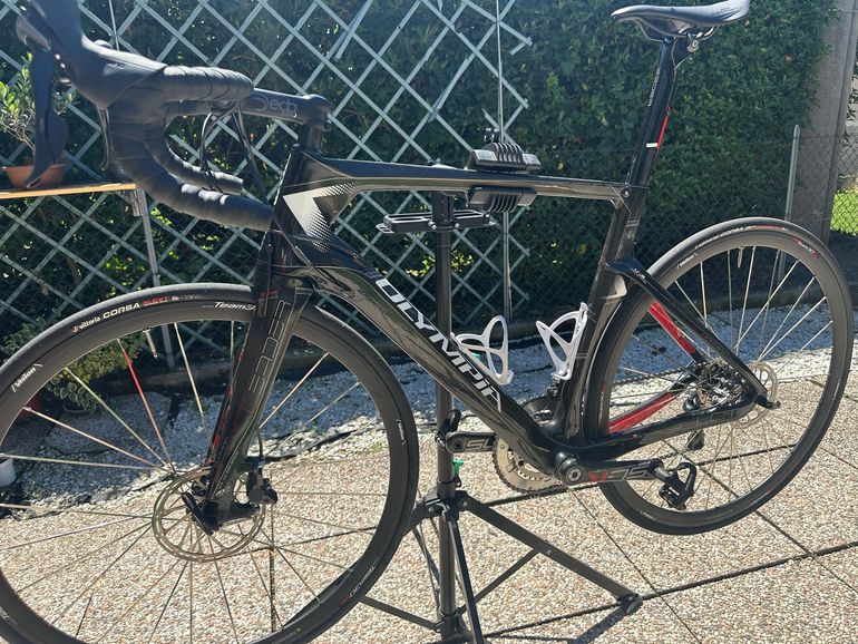 Used Olympia Olympia Custom Shimano Ultegra 2016 Road & Gravel — image 1 of 8