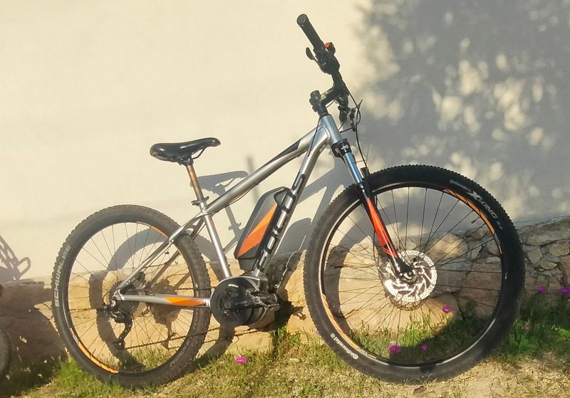 Used Focus JARIFA² EX Active 2018 2018 Mountainbike, Light Gray, 27.5 — image 2 of 3