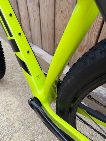 Used Trek Procaliber 9.6 2022 2022 Mountainbike, Black, 29 — image 8 of 12