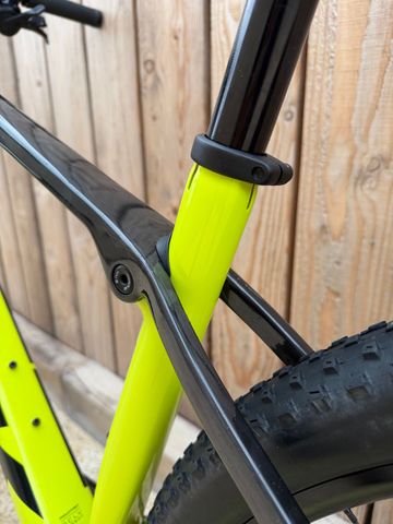 Used Trek Procaliber 9.6 2022 2022 Mountainbike, Black, 29 — image 9 of 12