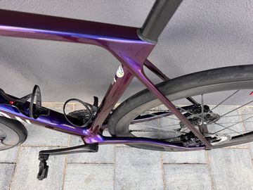 Brugt Canyon Ultimate CFR Di2 Aero 2025 2025 Road & Gravel — billede 7 af 17