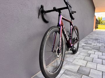 Brugt Canyon Ultimate CFR Di2 Aero 2025 2025 Road & Gravel — billede 16 af 17