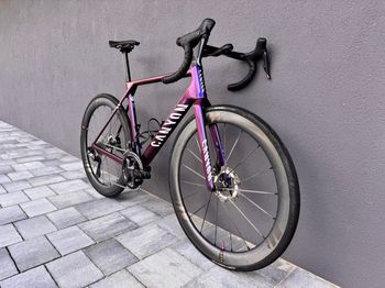 Used Canyon Ultimate CFR Di2 Aero 2025 2025 Road & Gravel