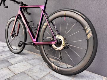 Brugt Canyon Ultimate CFR Di2 Aero 2025 2025 Road & Gravel — billede 6 af 17
