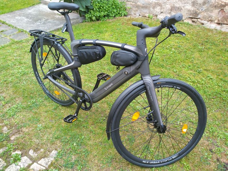 Używany Urtopia Carbon E-Bike 2022 2022 Urban — zdjęcie 2 z 6