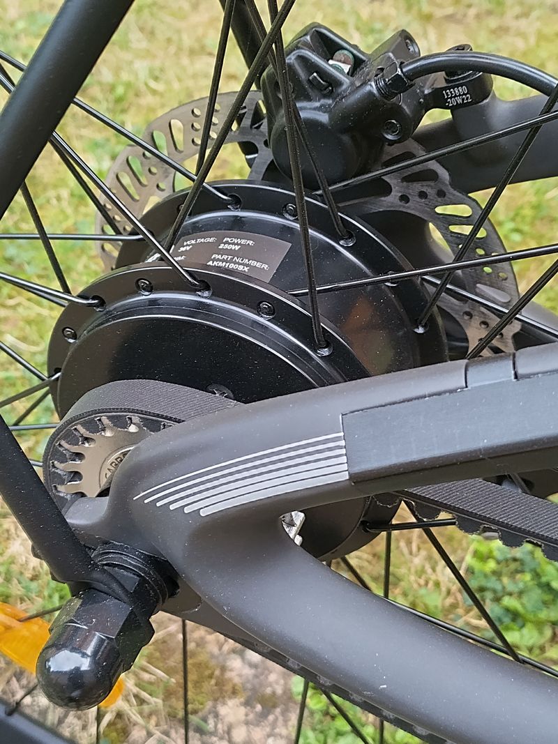Używany Urtopia Carbon E-Bike 2022 2022 Urban — zdjęcie 5 z 6