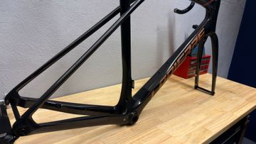 Tweedehands Lapierre Xelius SL 75th 2022 Frameset 2022 Road & Gravel — afbeelding 3 van 12