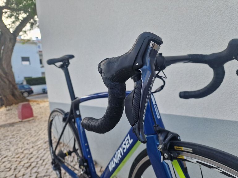 Used Van rysel Ultra CF Ultegra Di2 Road Bike 2021 2021 Road & Gravel — image 10 of 16