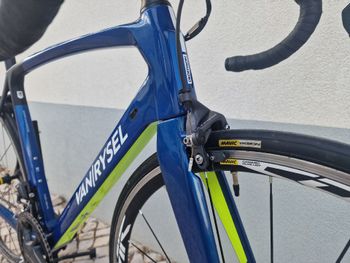 Used Van rysel Ultra CF Ultegra Di2 Road Bike 2021 2021 Road & Gravel — image 9 of 16