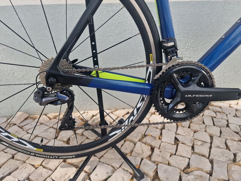 Used Van rysel Ultra CF Ultegra Di2 Road Bike 2021 2021 Road & Gravel — image 3 of 16