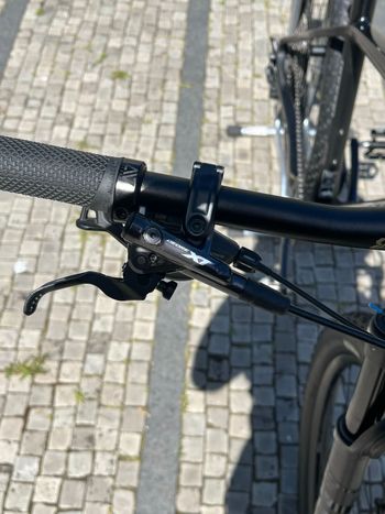 Used Stevens Sonora ES 2023 2023 Mountainbike, Light Gray, 29 — image 14 of 16