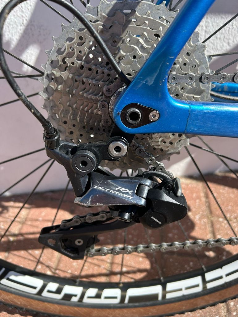 Used Van rysel RCX CF GRX Carbon Cyclocross Bike 2024 2024 Road & Gravel, Blue — image 8 of 10