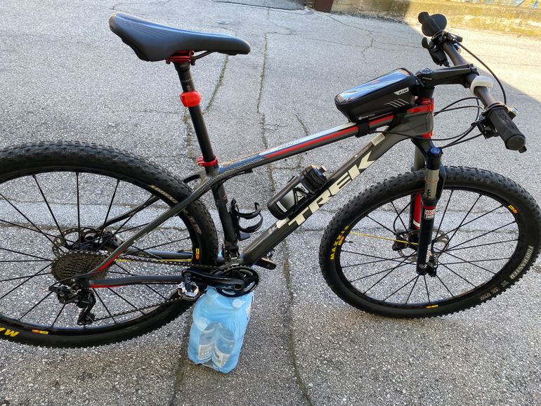 Used Trek Mountain Bike 2016 2016 Mountainbike, Black — image 4 of 9
