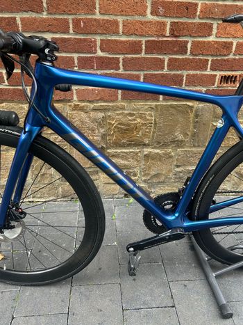 Used Giant TCR Advanced Pro 0 Disc 2021 2021 Road & Gravel, Blue — image 4 of 10