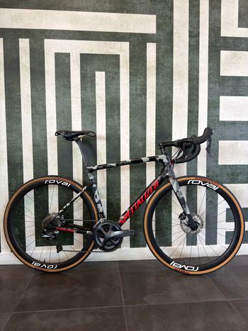 Used Specialized Men's Tarmac Disc Expert 2019 2019 Road & Gravel