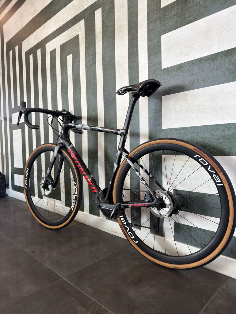 Used Specialized Men's Tarmac Disc Expert 2019 2019 Road & Gravel, Light Gray — image 5 of 5
