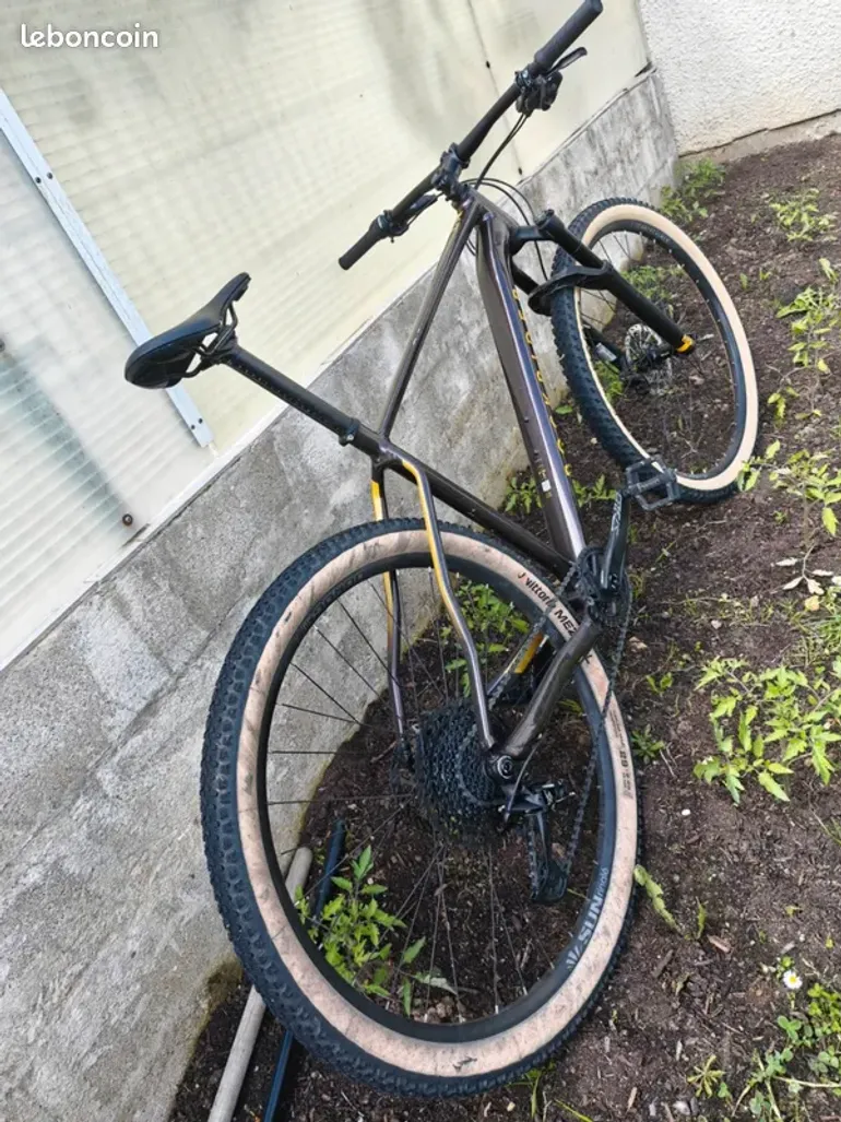 Used ROCKRIDER Rockrider Cross Country Race 720 2024 Mountainbike, Schwarz — image 4 of 12