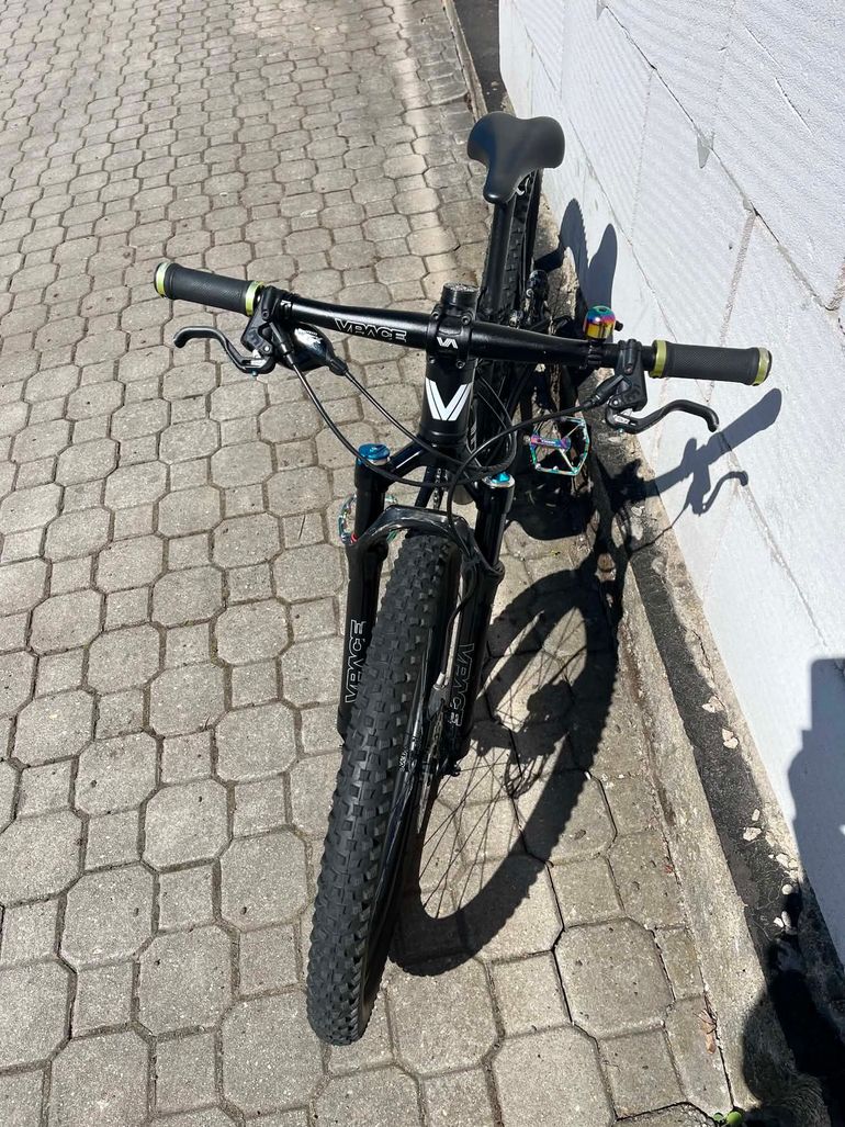 Used VPACE MAX24 2022 Mountainbike, Schwarz — image 10 of 13