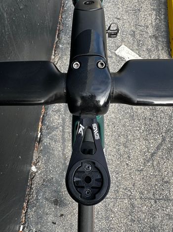 Used Specialized Tarmac SL8 Pro - SRAM Force eTAP AXS 2025 2025 Road & Gravel, Green — image 11 of 12