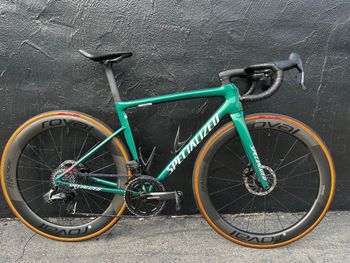 Used Specialized Tarmac SL8 Pro - SRAM Force eTAP AXS 2025 2025 Road & Gravel