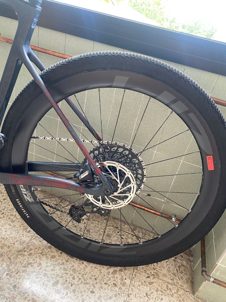 Used Megamo SILK 10 2025 2025 Road & Gravel, Light Gray — image 9 of 11