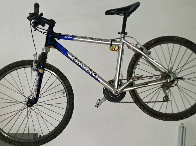 Used Univega Alpina Shimano Acera 2002 Mountainbike, Hellgrau — image 2 of 6
