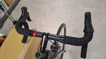 Used Specialized Venge Expert Ultegra 2015 2015 Road & Gravel, Schwarz — image 8 of 9