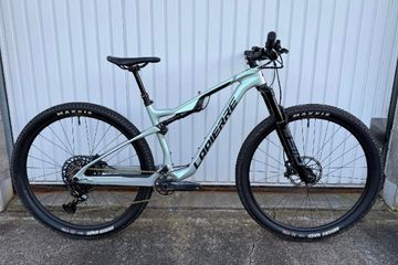 Used Lapierre XRM 6.9 2023 2023 Mountainbike, Light Gray — image 1 of 5