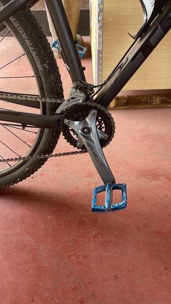 Used Trek X-Caliber 7 2021 2021 Mountainbike, Nero — image 8 of 8