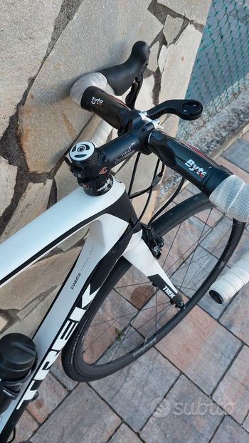 Used Trek Trek Madone 5.9 H2 2015 Road & Gravel, Weiß — image 3 of 6