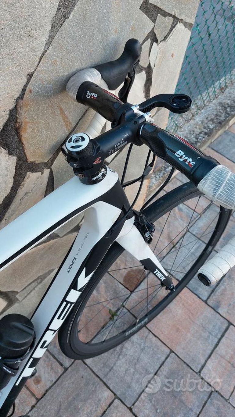 Used Trek Trek Madone 5.9 H2 2015 Road & Gravel, Weiß — image 3 of 6