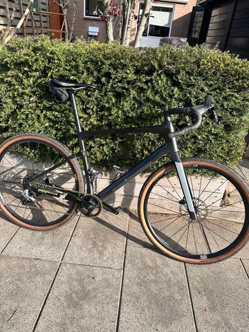 Tweedehands BMC URS ONE 2021 2021 Road & Gravel — afbeelding 1 van 11