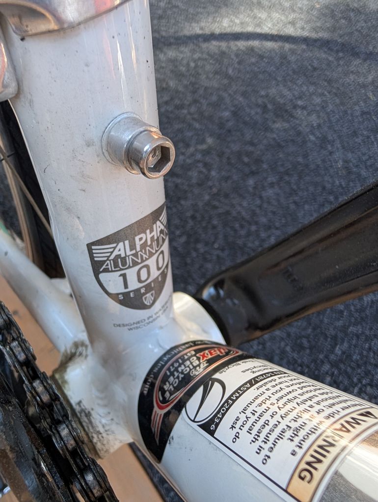 Used Trek Lexa SL Compact 2015 2015 Road & Gravel, White — image 8 of 23