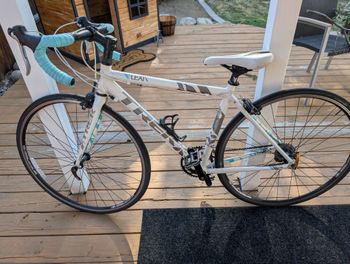Used Trek Lexa SL Compact 2015 2015 Road & Gravel, White — image 2 of 23