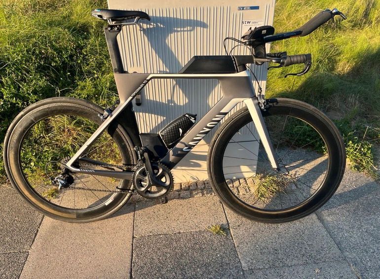 Used Canyon Speedmax CF 8 Disc 2022 2022 Road & Gravel — image 6 of 6