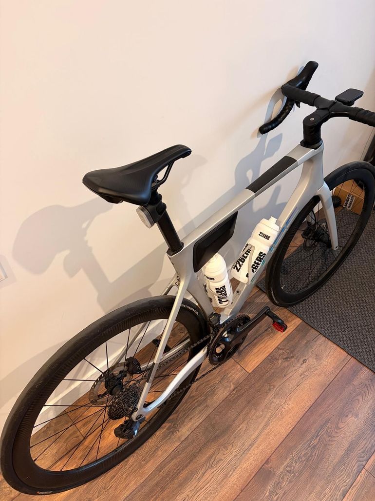 Used CUBE AGREE C:62, SLT 2024 2024 Road & Gravel, Grigio chiaro — image 2 of 5