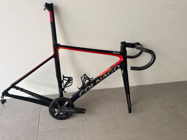 Used Colnago V3-RS Disc Frameset 2020 Frameset 2020 Road & Gravel, Schwarz — image 1 of 3
