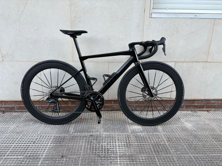 Used BMC Teammachine SLR 01 THREE 2023 2023 Road & Gravel, Black — image 8 of 8