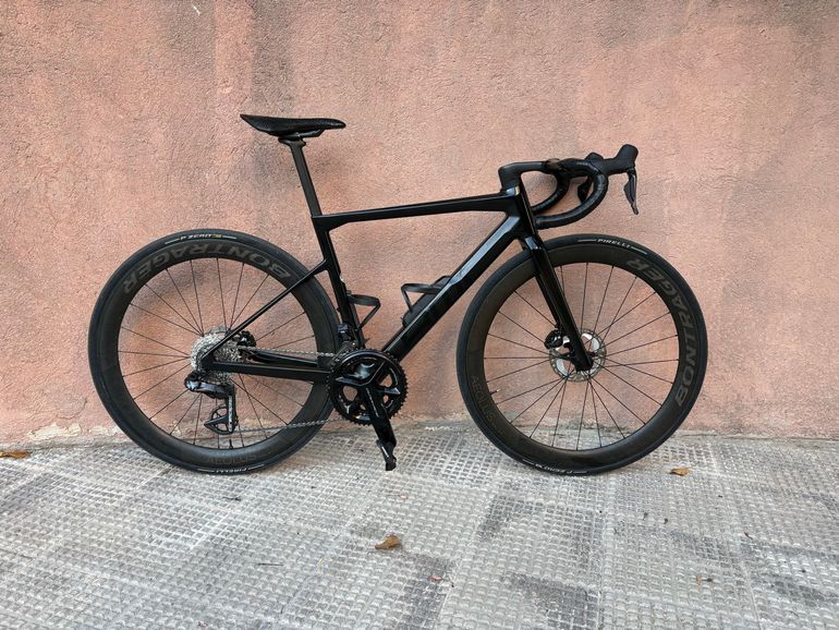 Used BMC Teammachine SLR 01 THREE 2023 2023 Road & Gravel, Black — image 1 of 3