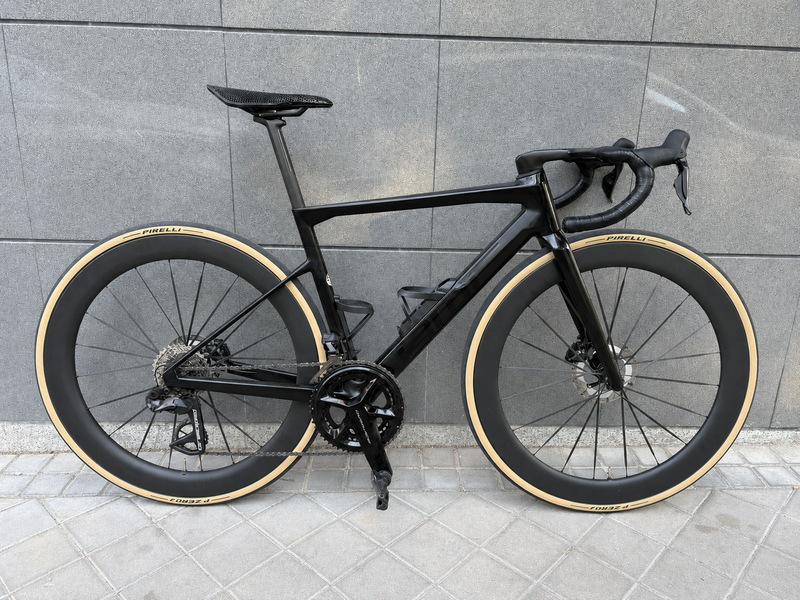 Używany BMC Teammachine SLR 01 THREE 2023 2023 Road & Gravel