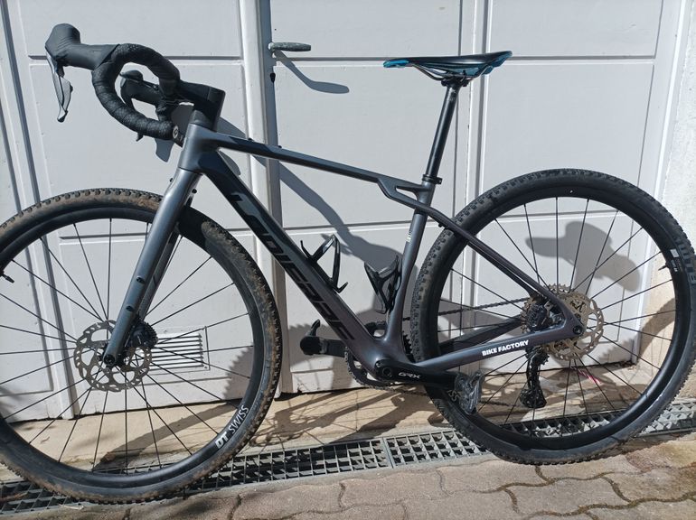 Used Lapierre Crosshill CF 7.0 2026 2026 Road & Gravel, Light Gray — image 1 of 5