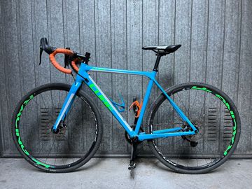 Tweedehands CUBE CROSS RACE SL 2018 2018 Road & Gravel — afbeelding 3 van 5