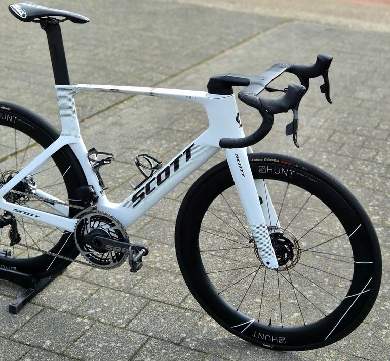 Used Scott Scott Foil RC (2025) - Custom Gloss White - SRAM Red AXS D1 2025 Road & Gravel — image 12 of 25