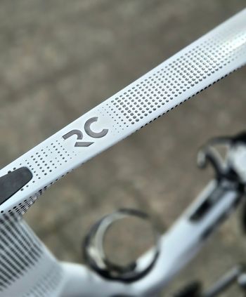 Used Scott Scott Foil RC (2025) - Custom Gloss White - SRAM Red AXS D1 2025 Road & Gravel — image 4 of 25