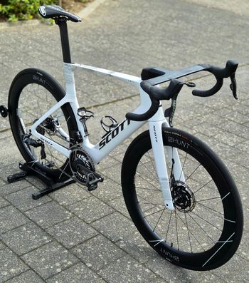 Used Scott Scott Foil RC (2025) - Custom Gloss White - SRAM Red AXS D1 2025 Road & Gravel — image 10 of 25