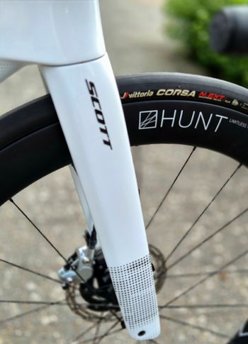 Used Scott Scott Foil RC (2025) - Custom Gloss White - SRAM Red AXS D1 2025 Road & Gravel — image 8 of 25