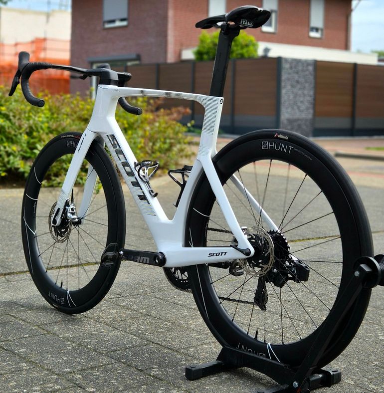 Used Scott Scott Foil RC (2025) - Custom Gloss White - SRAM Red AXS D1 2025 Road & Gravel — image 14 of 25