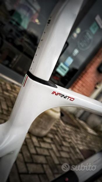 Used Bianchi INFINITO PARIS-ROUBAIX 2026 LIMITED EDITION N°5 2026 Road & Gravel, White — image 7 of 26
