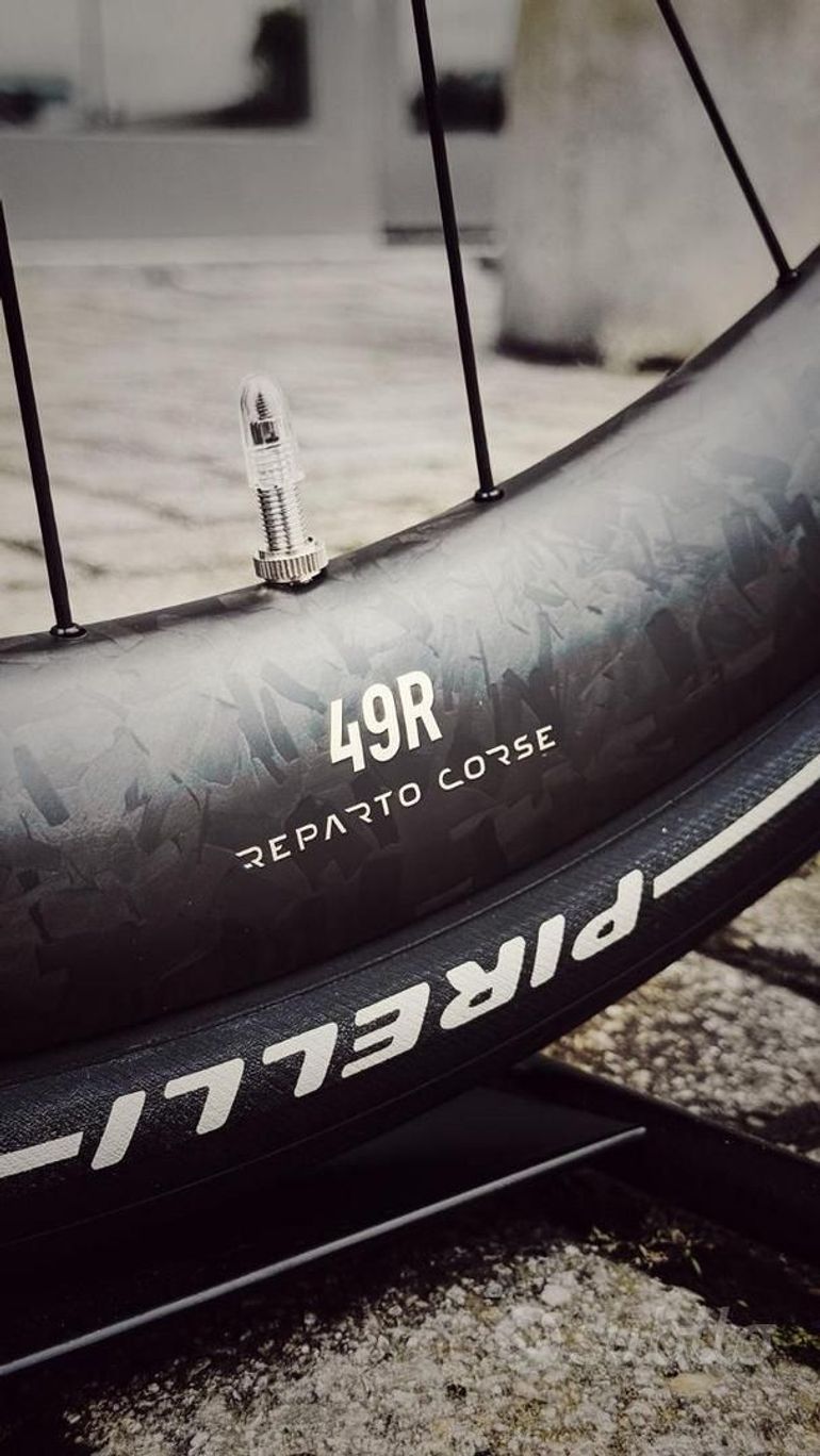 Used Bianchi INFINITO PARIS-ROUBAIX 2026 LIMITED EDITION N°5 2026 Road & Gravel, White — image 17 of 26